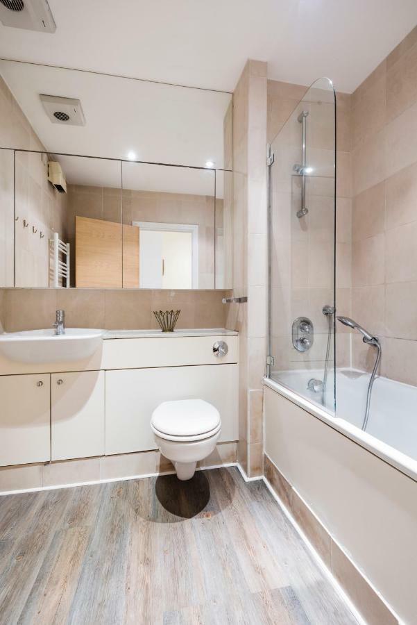 Stylish Hyde Park Apartment London Eksteriør billede